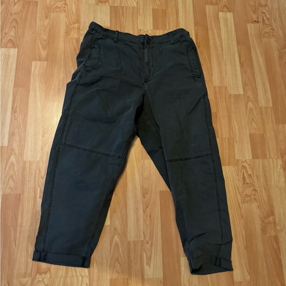 Women’s Black Cargo pants